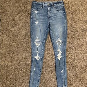 American Eagle Outfitters Light Blue Distressed Skinny Jeans